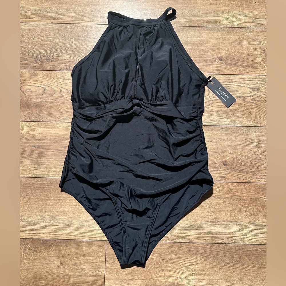 NWT Tempt me bathing suit